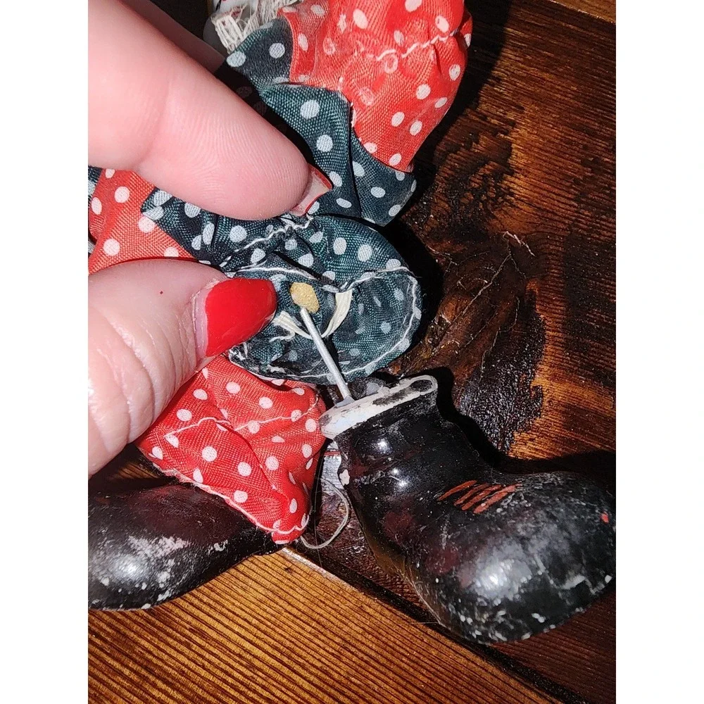 Vintage‎ Dexterity Clown Big Porcelain Hands and Feet